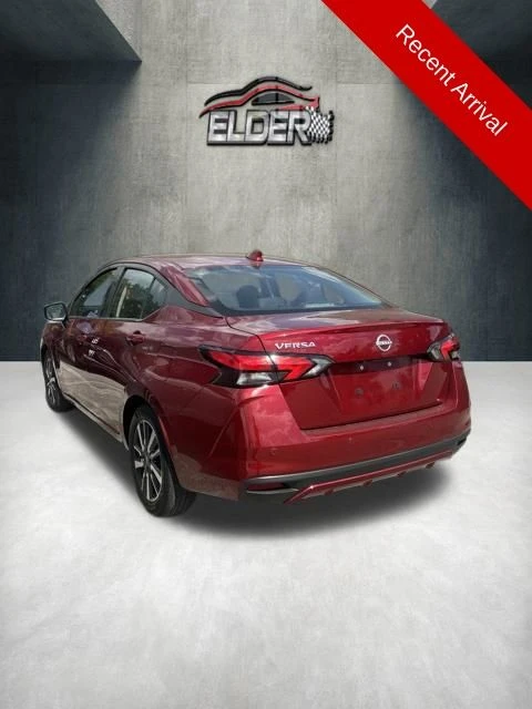 Elder Mitsubishi