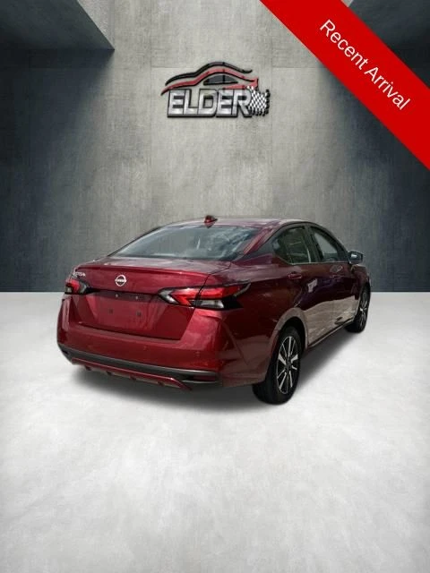 Elder Mitsubishi