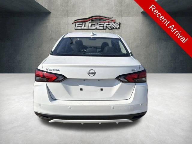 Elder Mitsubishi