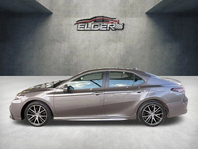 Elder Mitsubishi