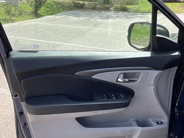 2019 Honda Ridgeline RTL-T - Photo 10