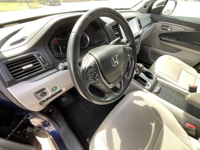 2019 Honda Ridgeline RTL-T - Photo 12