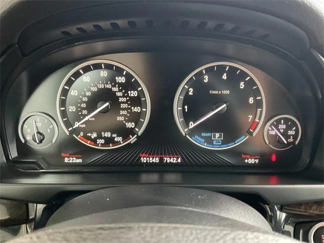 Elder Mitsubishi