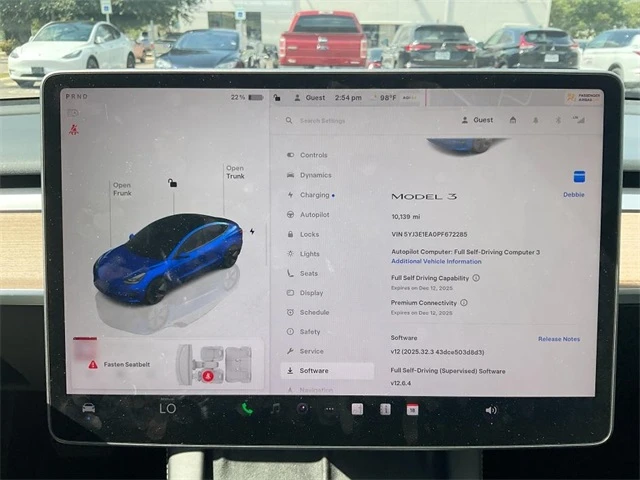 2023 Tesla Model 3 photo 2