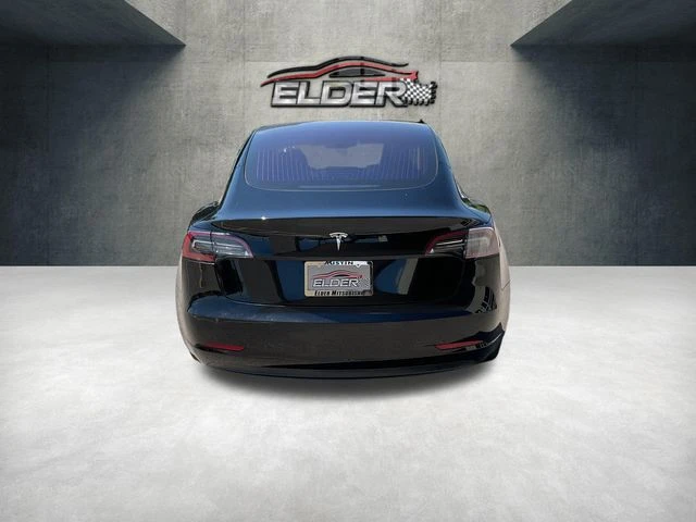Elder Mitsubishi