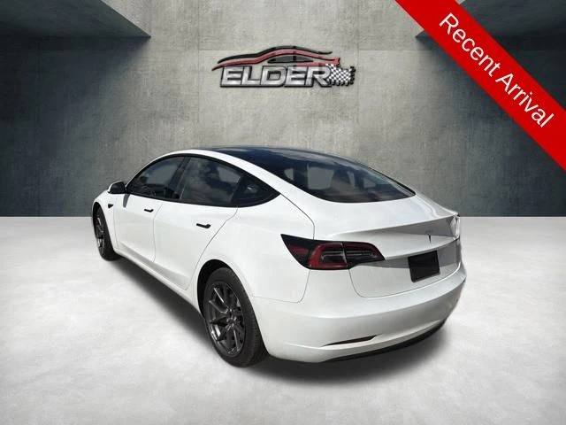 Elder Mitsubishi