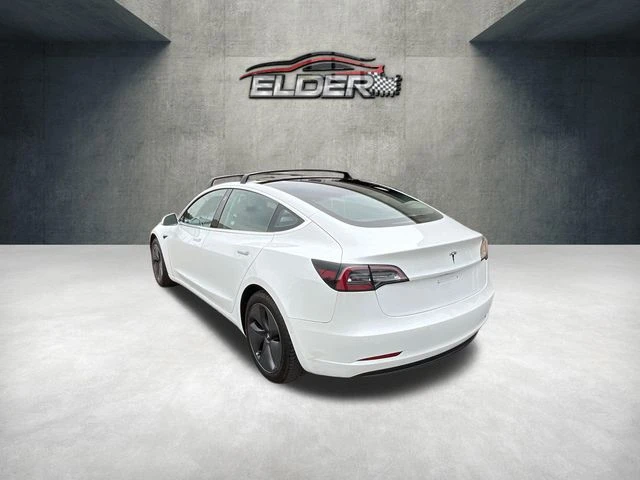 Elder Mitsubishi