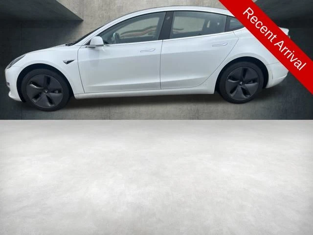 2019 Tesla Model 3 Standard Range's photo