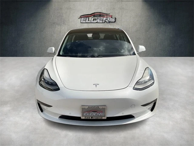 2020 Tesla Model 3 Long Range photo 4