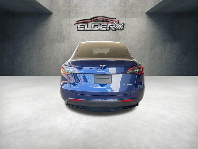 Elder Mitsubishi
