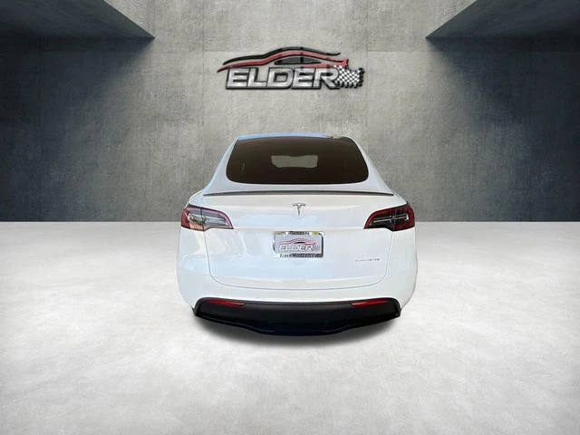 Elder Mitsubishi
