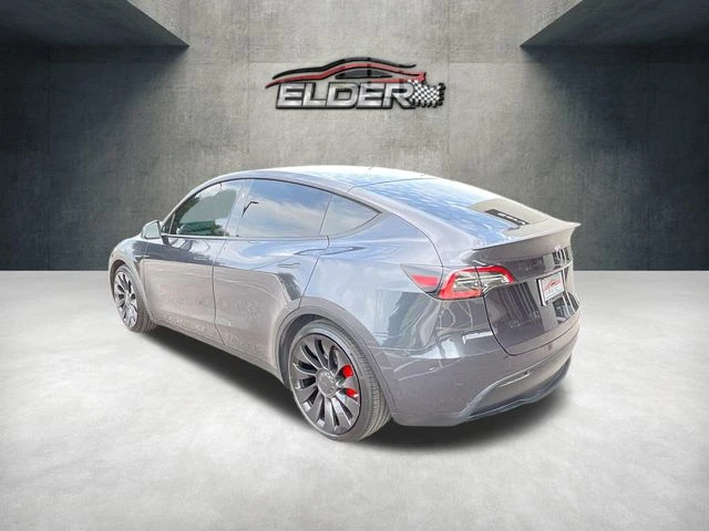 Elder Mitsubishi