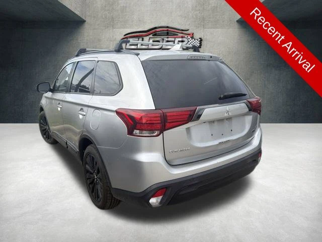 Elder Mitsubishi