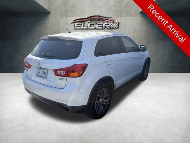 Elder Mitsubishi