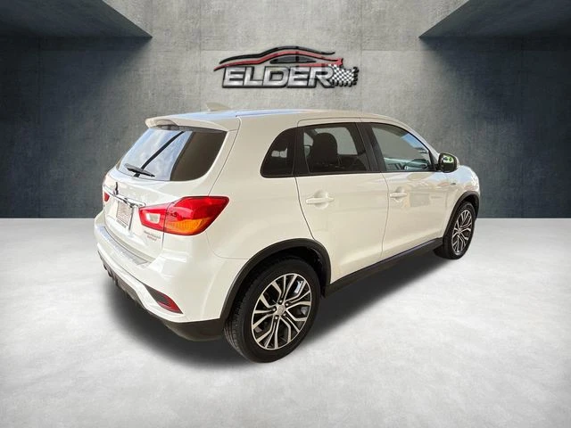 Elder Mitsubishi