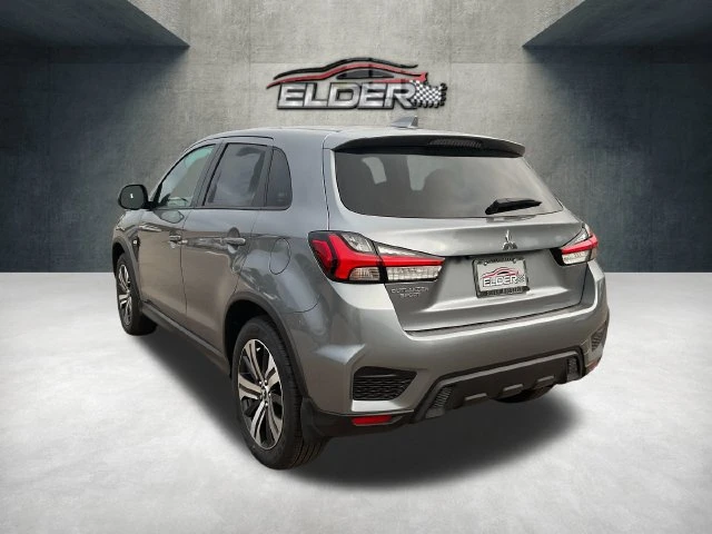 Elder Mitsubishi