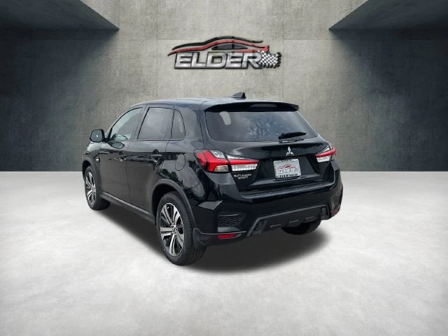 Elder Mitsubishi