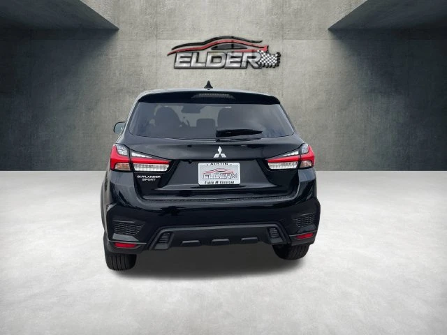 Elder Mitsubishi