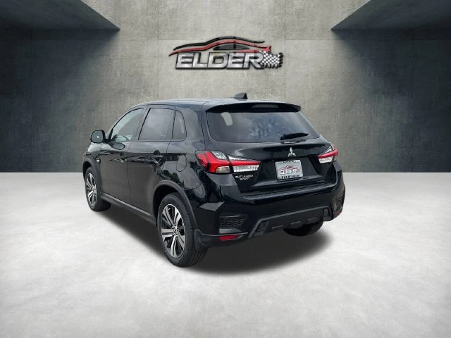 Elder Mitsubishi