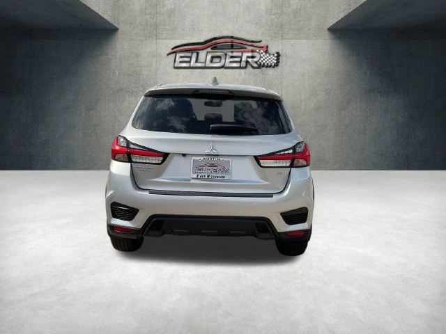Elder Mitsubishi