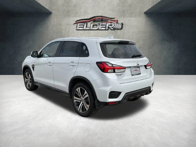 Elder Mitsubishi