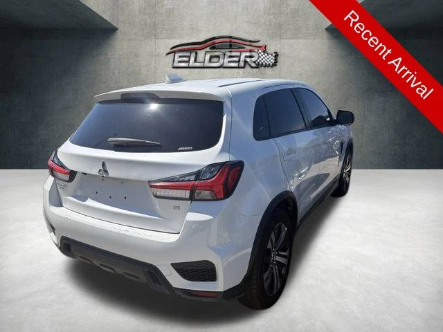 Elder Mitsubishi