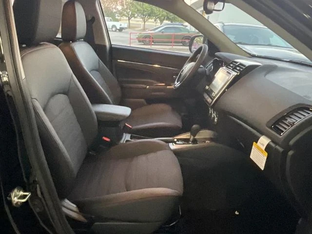 2026 Mitsubishi Outlander Sport SE - Photo 12
