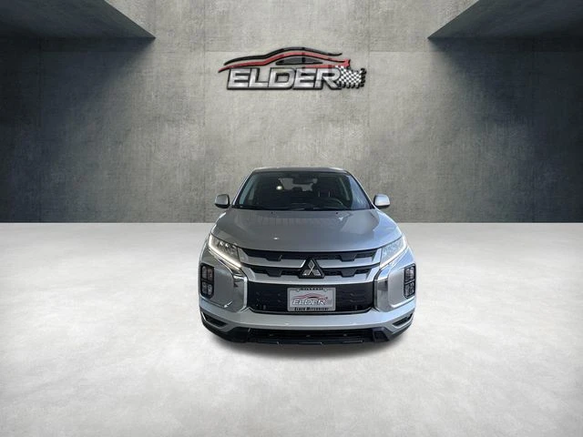 Elder Mitsubishi