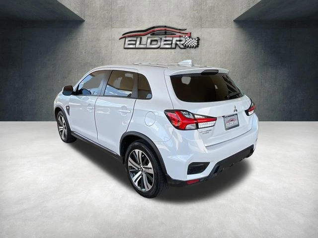 Elder Mitsubishi
