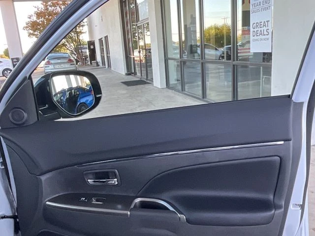 2026 Mitsubishi Outlander Sport SE - Photo 15