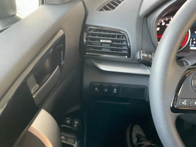 2026 Mitsubishi Eclipse Cross LE - Photo 8