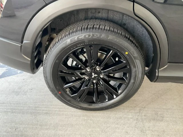 2026 Mitsubishi Eclipse Cross LE - Photo 24
