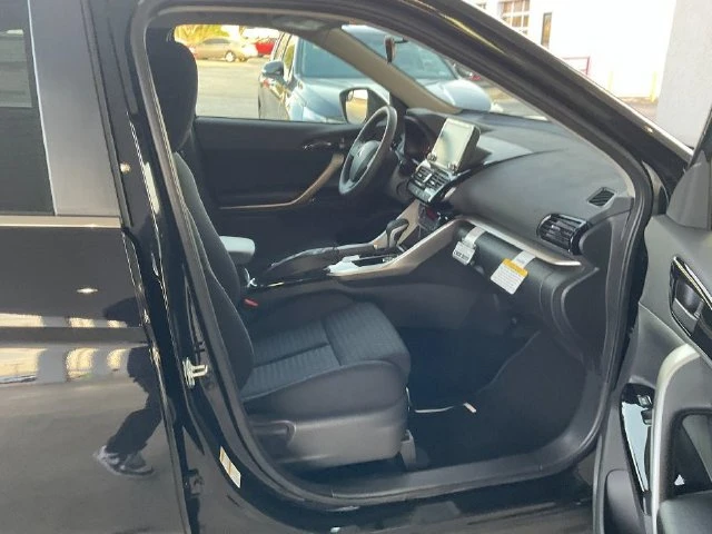 2026 Mitsubishi Eclipse Cross LE - Photo 14