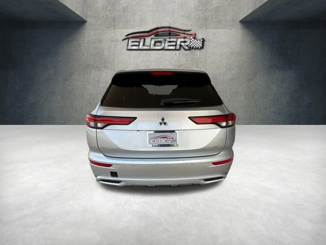 Elder Mitsubishi