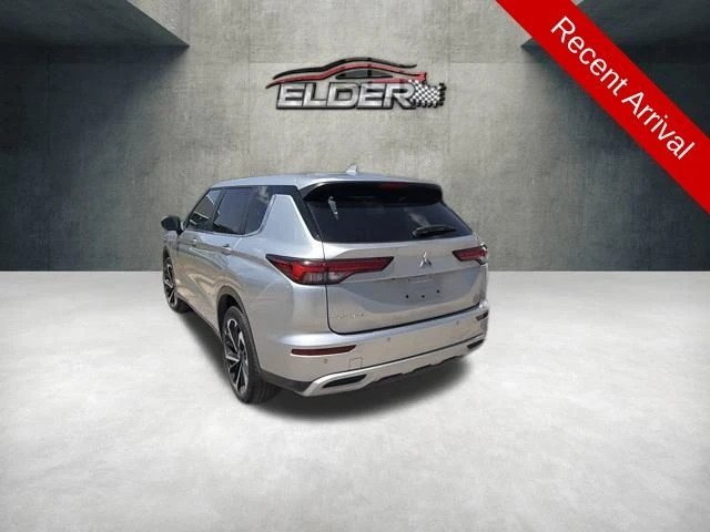 Elder Mitsubishi