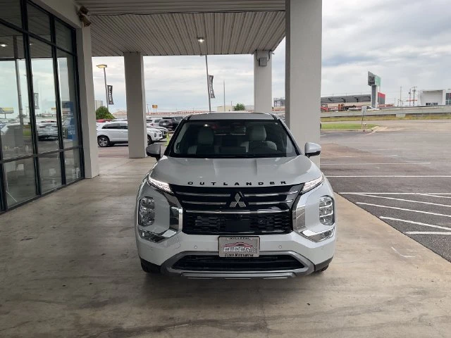 Elder Mitsubishi