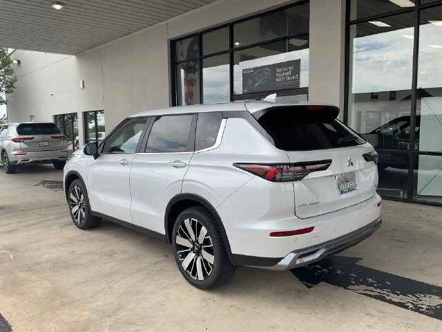 Elder Mitsubishi