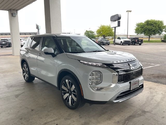 Elder Mitsubishi