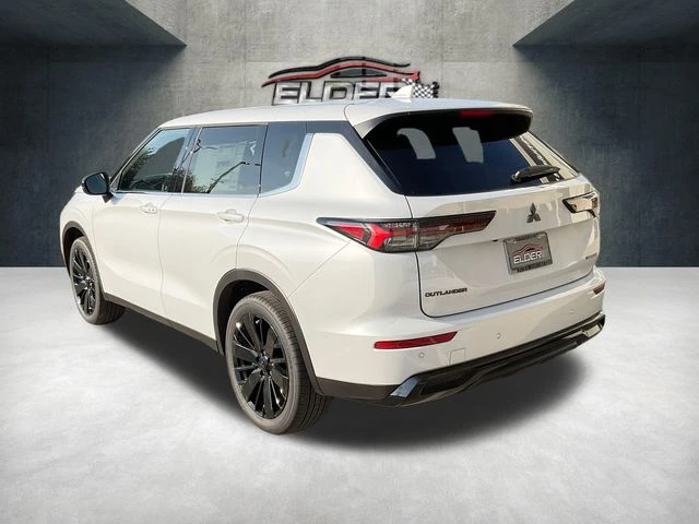 Elder Mitsubishi