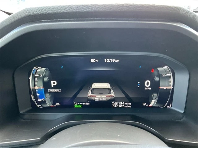 2023 Mitsubishi Outlander PHEV SE photo 2