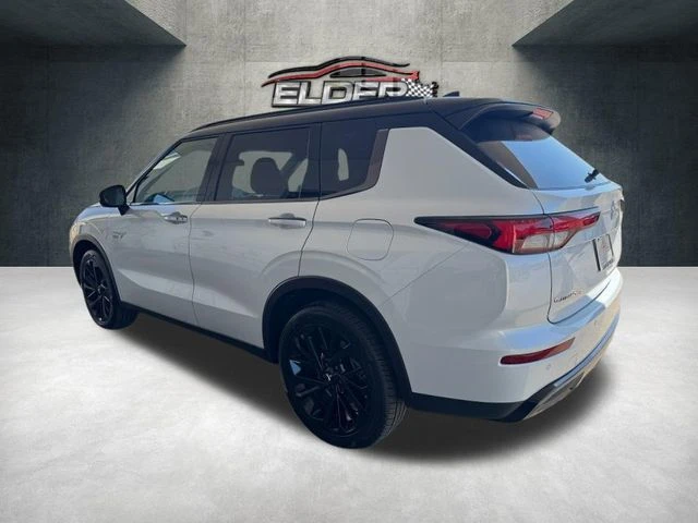 2025 Mitsubishi Outlander Plug-in Hybrid SEL - Photo 25
