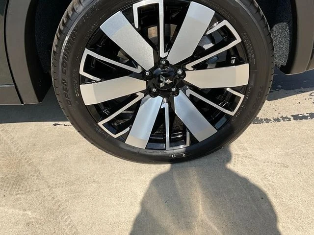 2025 Mitsubishi Outlander Plug-in Hybrid SEL Black Edition - Photo 23