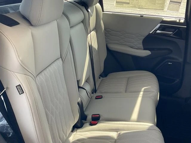 2025 Mitsubishi Outlander Plug-in Hybrid SEL Black Edition - Photo 20