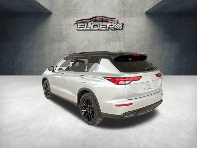 Elder Mitsubishi