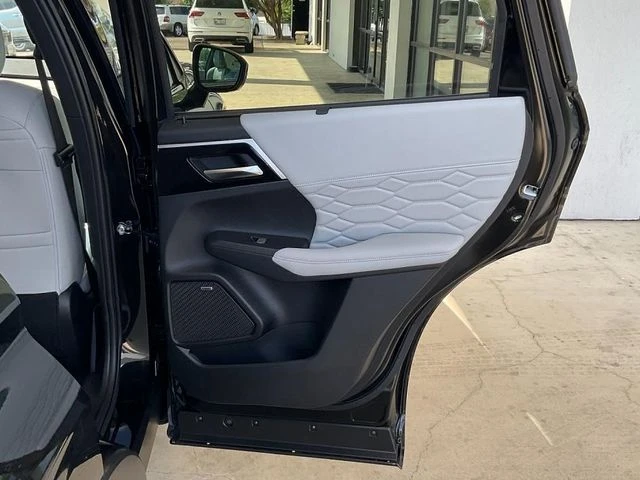 2025 Mitsubishi Outlander Plug-in Hybrid SEL Black Edition - Photo 21