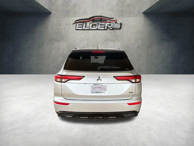 Elder Mitsubishi