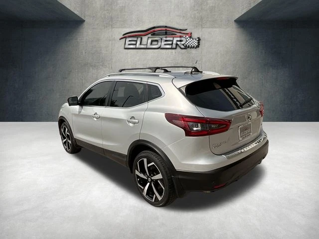 Elder Mitsubishi