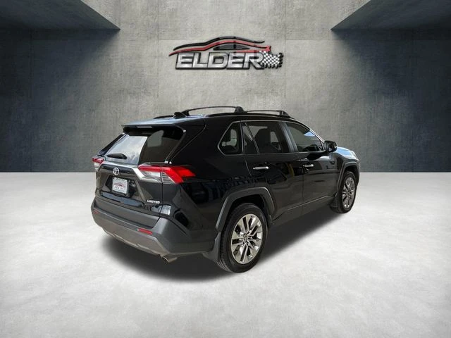 Elder Mitsubishi