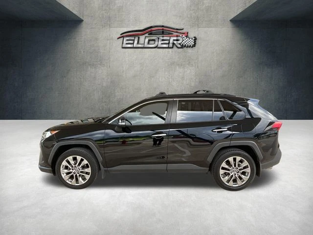 Elder Mitsubishi