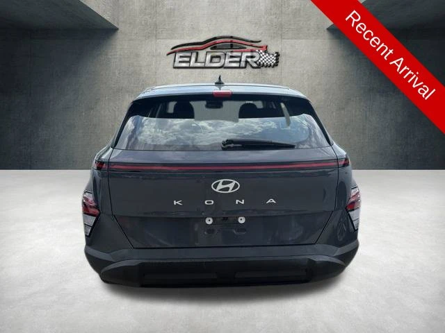 Elder Mitsubishi